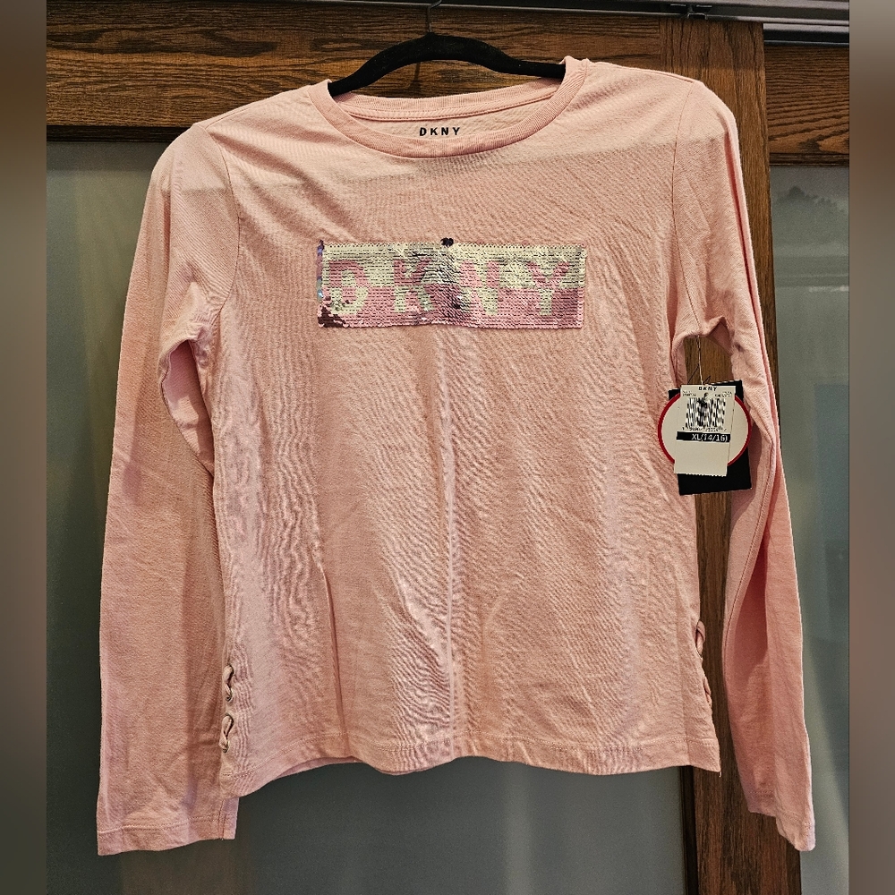 DKNY sequel top
